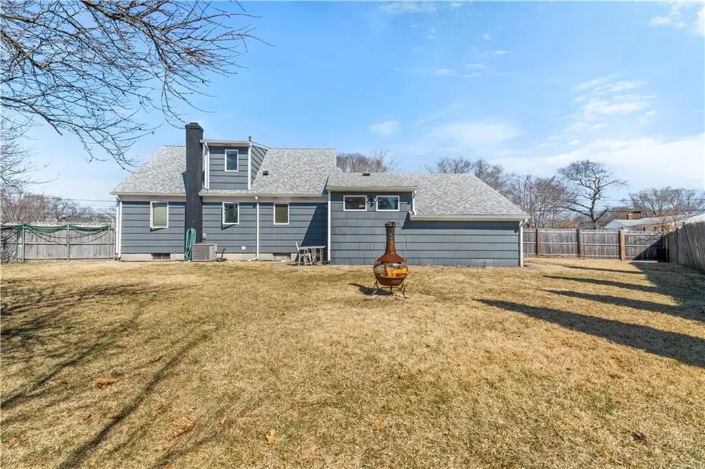 69 Julian Road Warwick RI 02889