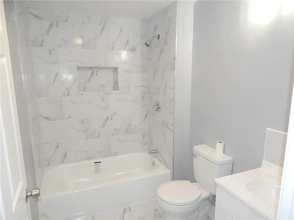 1234 Elmwood Avenue Providence RI 02907