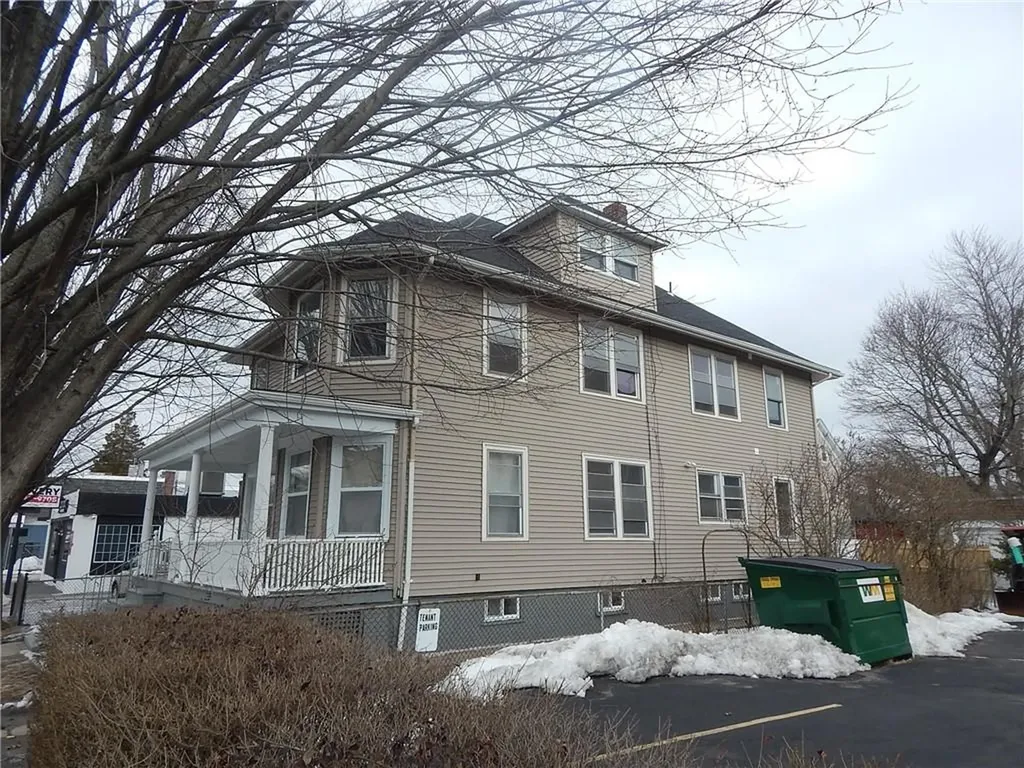 1234 Elmwood Avenue Providence RI 02907