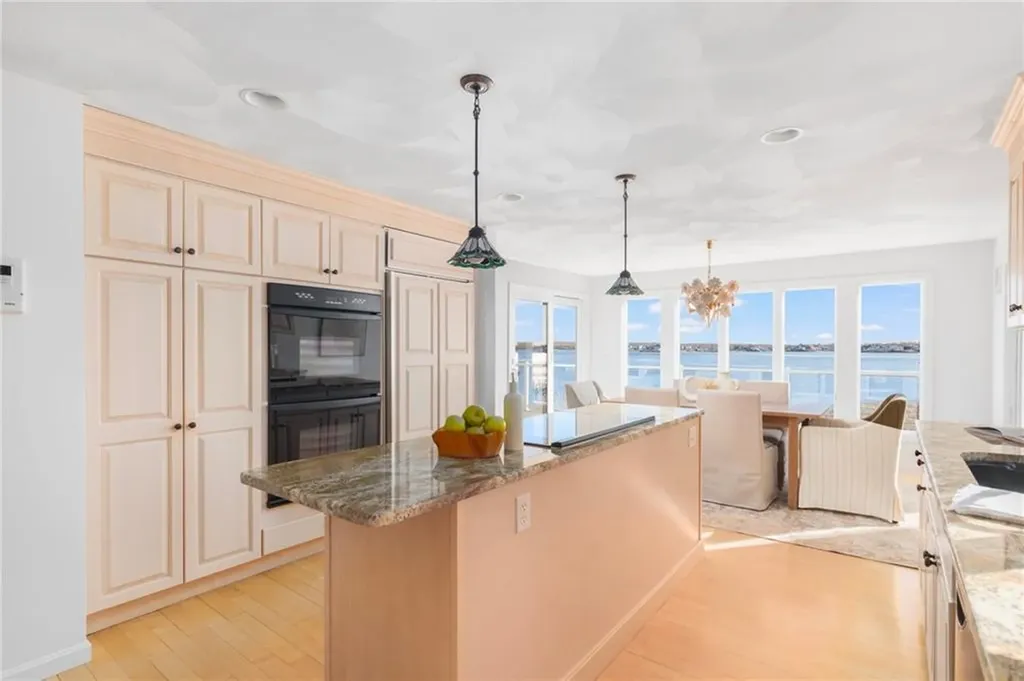 182 South Jerry Cove Road South Kingstown RI 02879