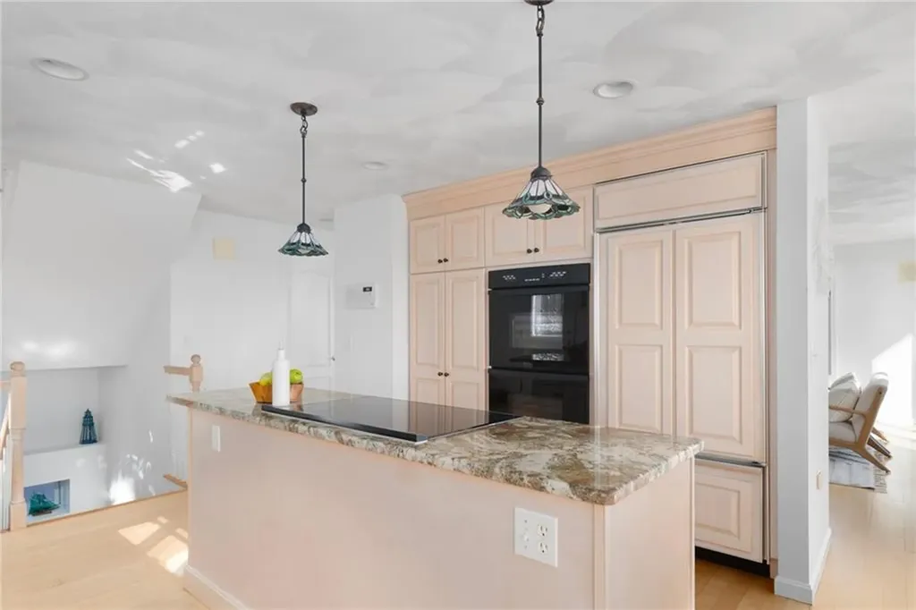 182 South Jerry Cove Road South Kingstown RI 02879