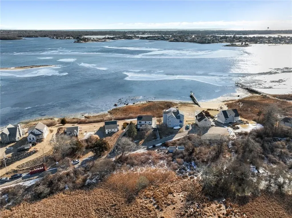 182 South Jerry Cove Road South Kingstown RI 02879