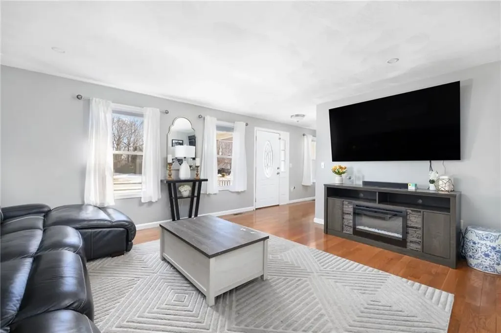 38 Ginger Trail Coventry RI 02816