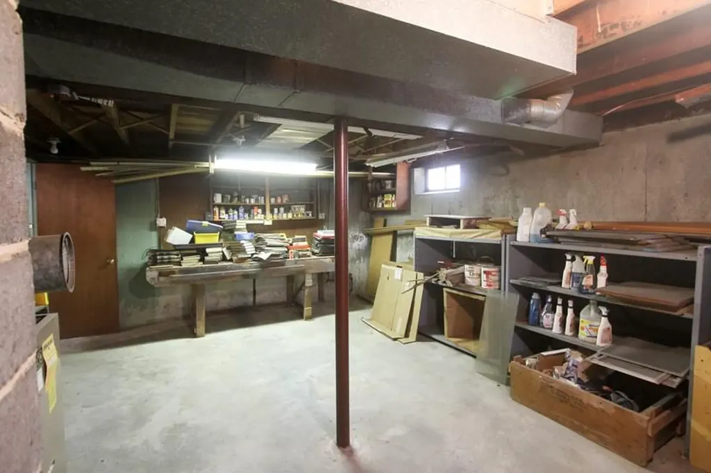 29 Ideal Court Warwick RI 02818