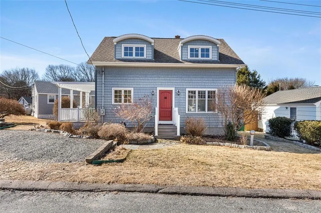 12 West Side Road South Kingstown RI 02879