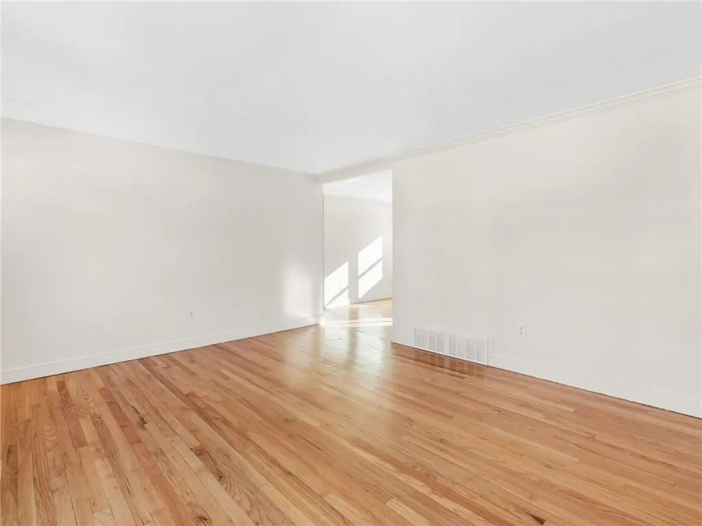 11 Amanda Court Cranston RI 02920