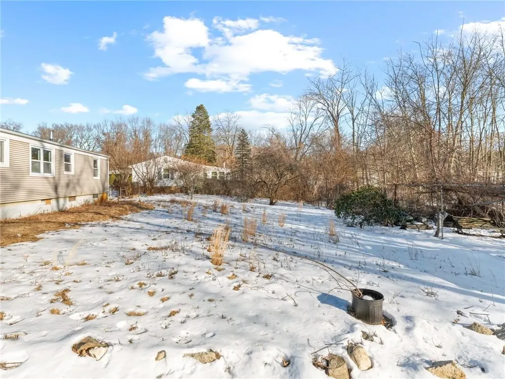 11 Amanda Court Cranston RI 02920