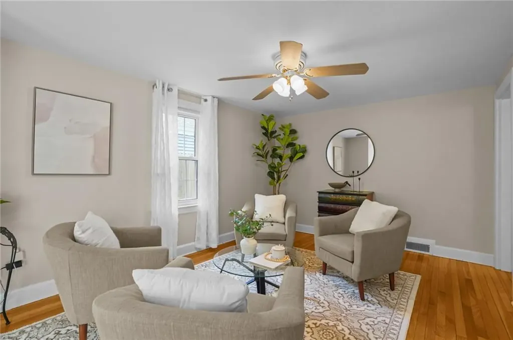 41 River Road Lincoln RI 02865