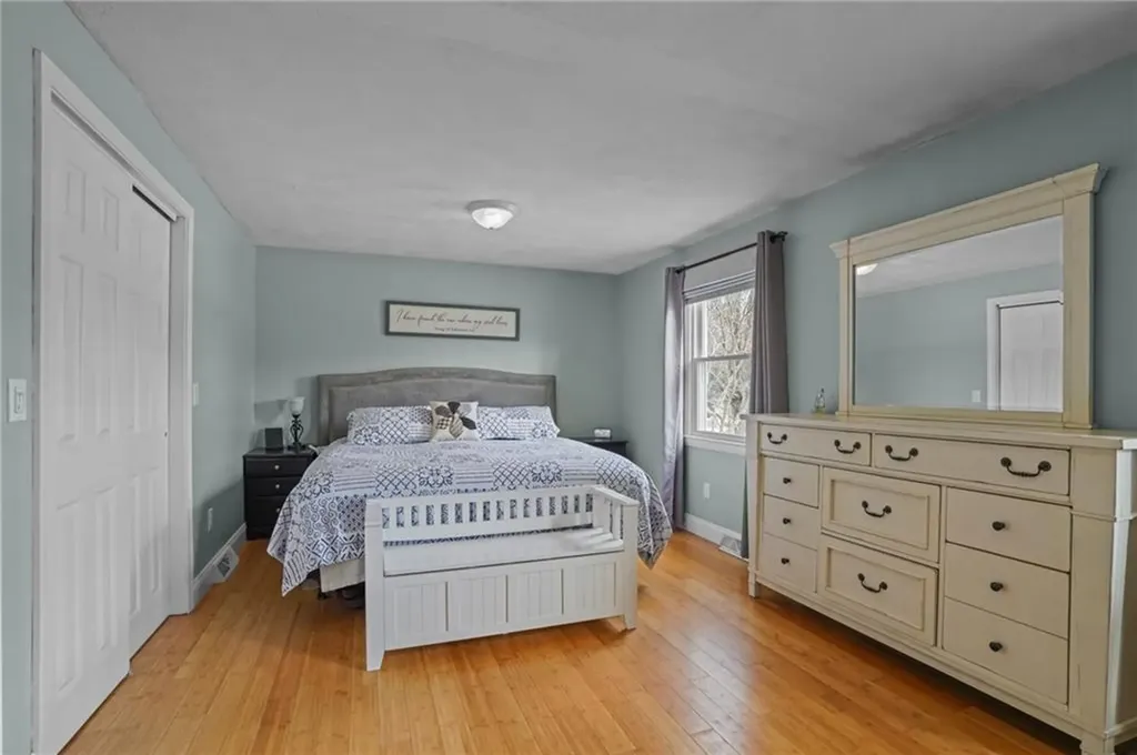 56 Verdant Drive Cranston RI 02920