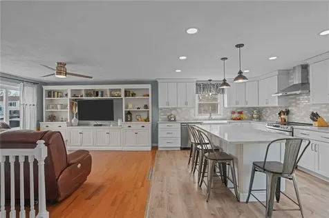 56 Verdant Drive Cranston RI 02920