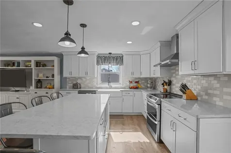 56 Verdant Drive Cranston RI 02920