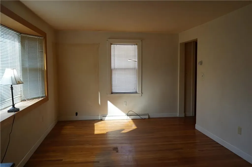 54 Sweet Street Warwick RI 02889