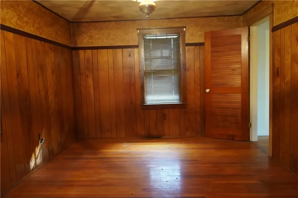 54 Sweet Street Warwick RI 02889