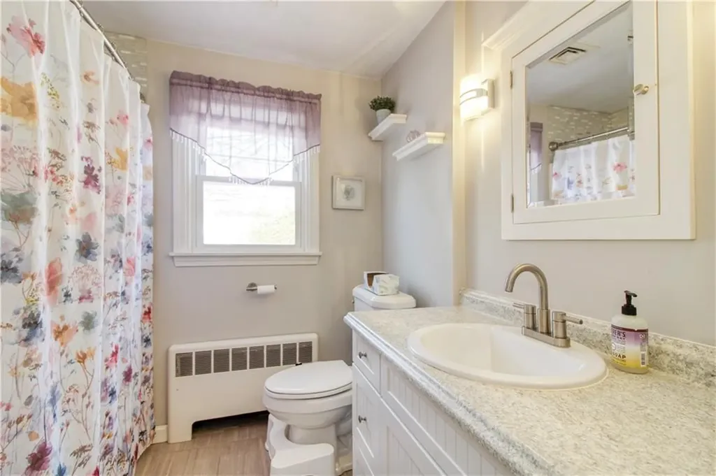 60 Country Hill Road Cumberland RI 02864