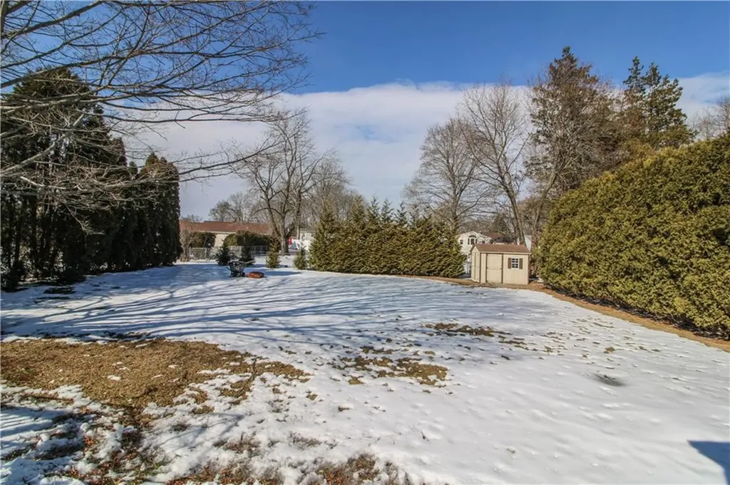 60 Country Hill Road Cumberland RI 02864