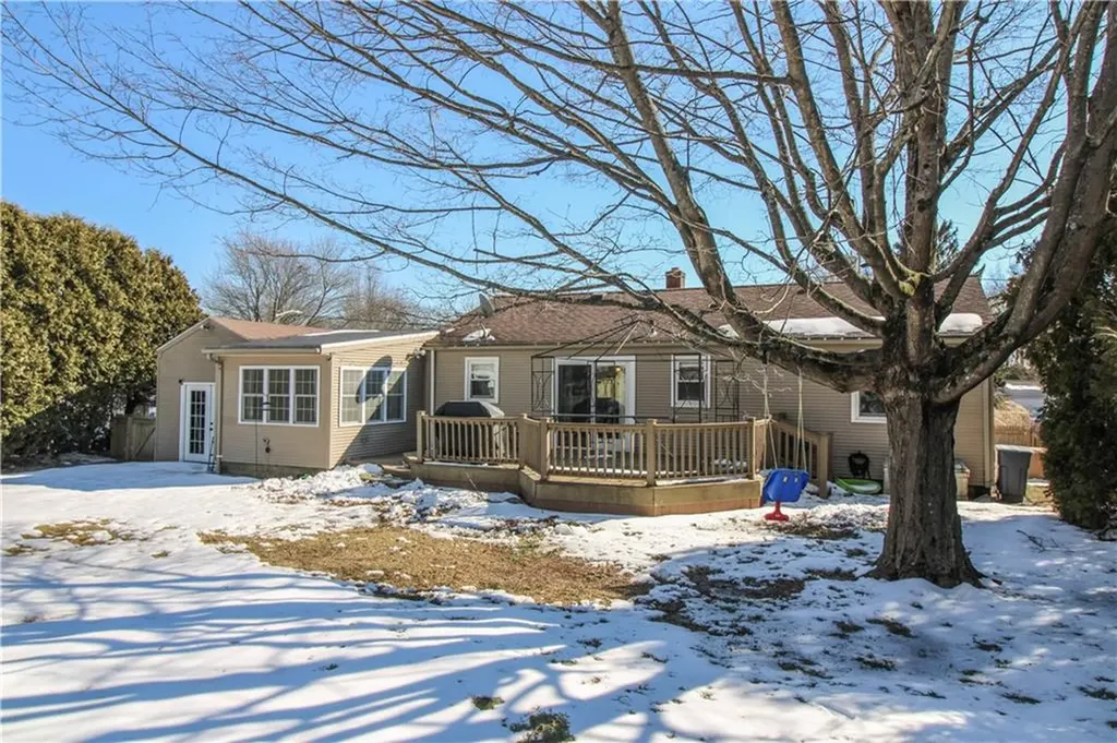60 Country Hill Road Cumberland RI 02864
