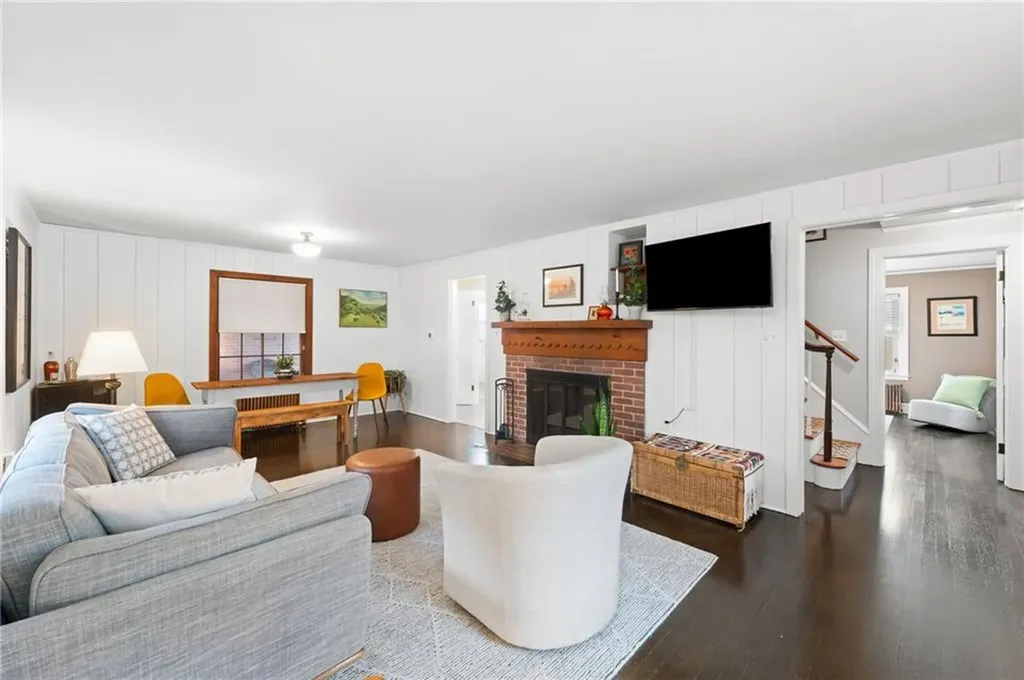 60 Elmcroft Avenue Providence RI 02908