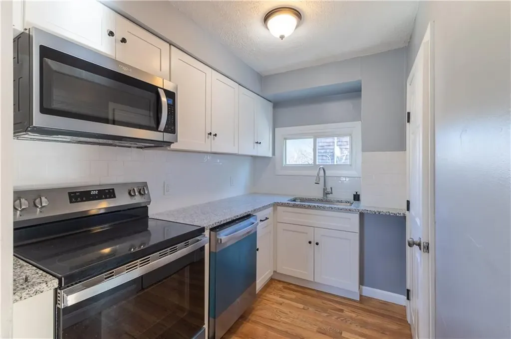 54 Morris Avenue Pawtucket RI 02860