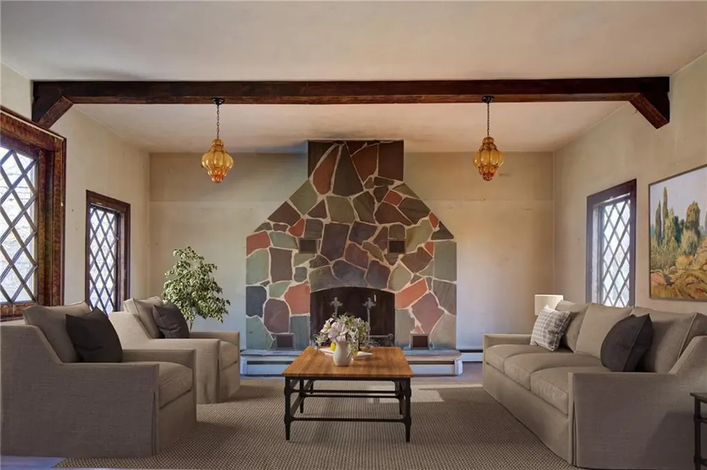 173 Coggeshall Avenue Newport RI 02840