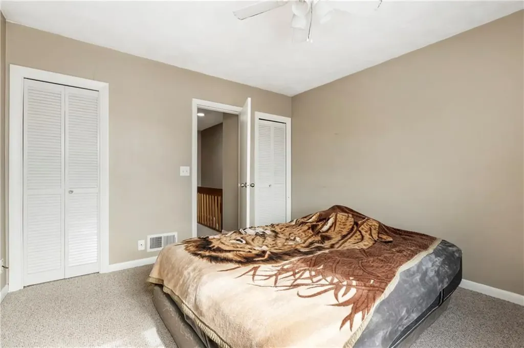 35 37 Seneca Avenue Pawtucket RI 02860