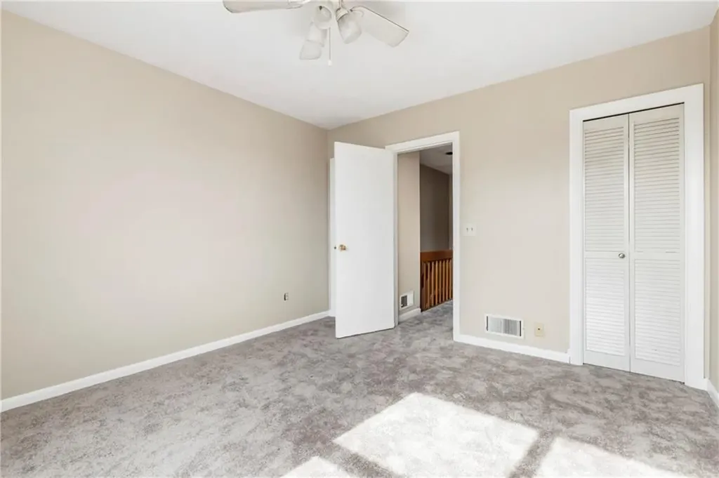 35 37 Seneca Avenue Pawtucket RI 02860
