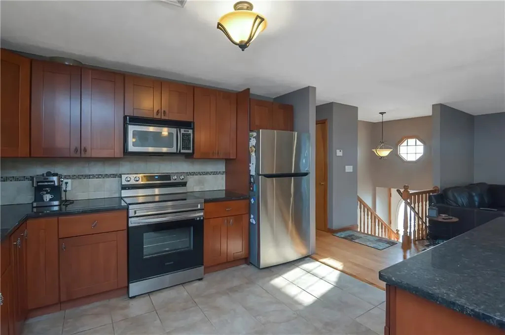 12 Price Lane Smithfield RI 02917