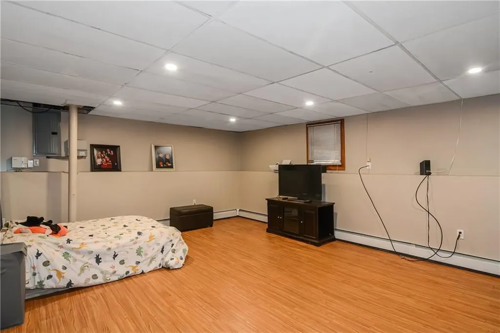 12 Price Lane Smithfield RI 02917