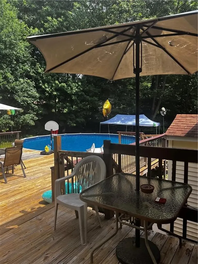 12 Price Lane Smithfield RI 02917