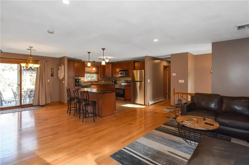 12 Price Lane Smithfield RI 02917