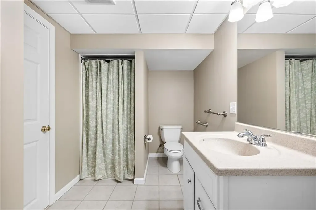 90 Signal Ridge Way East Greenwich RI 02818