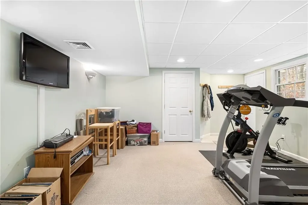 90 Signal Ridge Way East Greenwich RI 02818