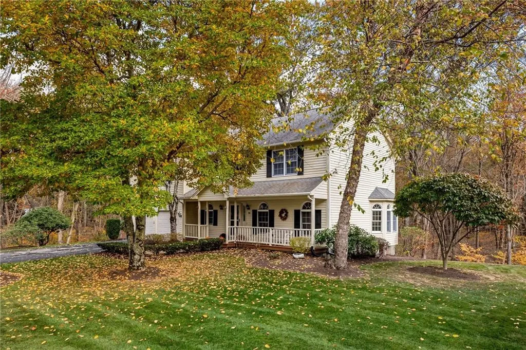 90 Signal Ridge Way East Greenwich RI 02818