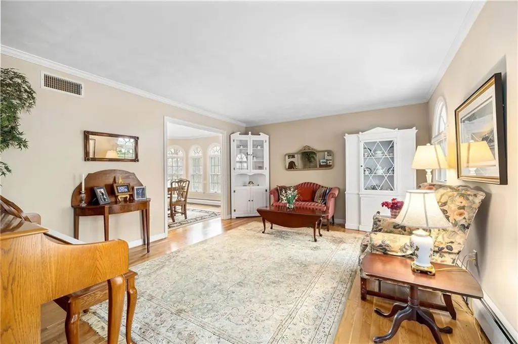 90 Signal Ridge Way East Greenwich RI 02818