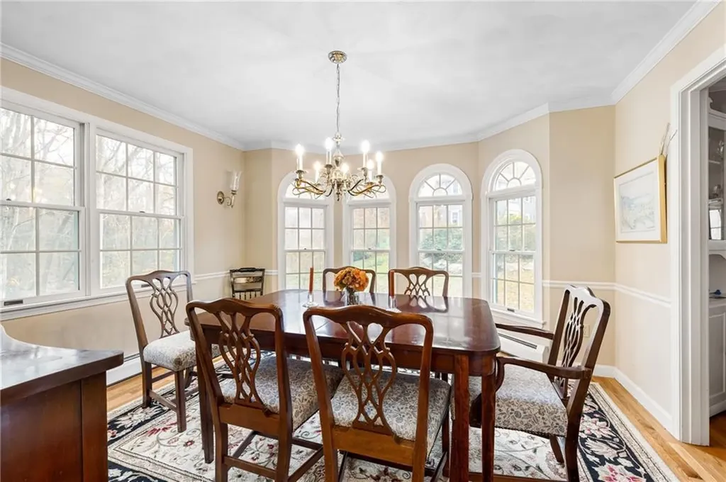 90 Signal Ridge Way East Greenwich RI 02818