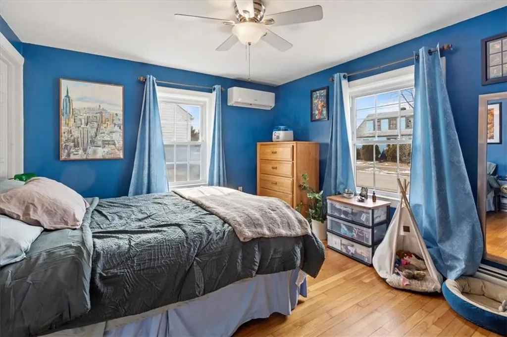 12 Barber Avenue Warwick RI 02886