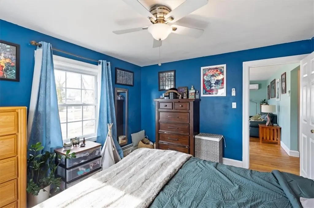 12 Barber Avenue Warwick RI 02886