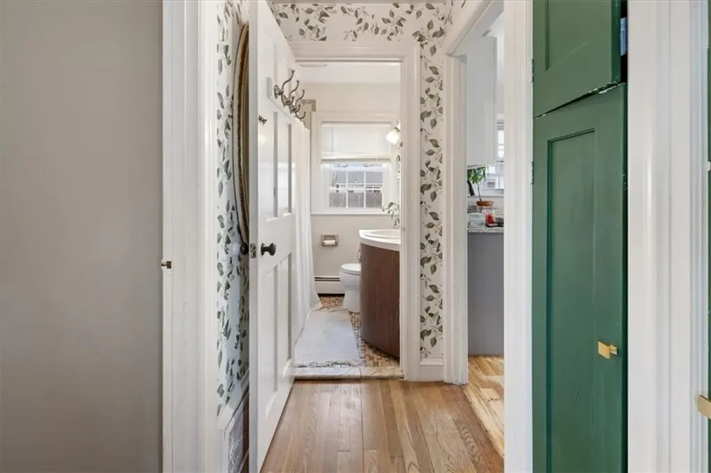 12 Barber Avenue Warwick RI 02886