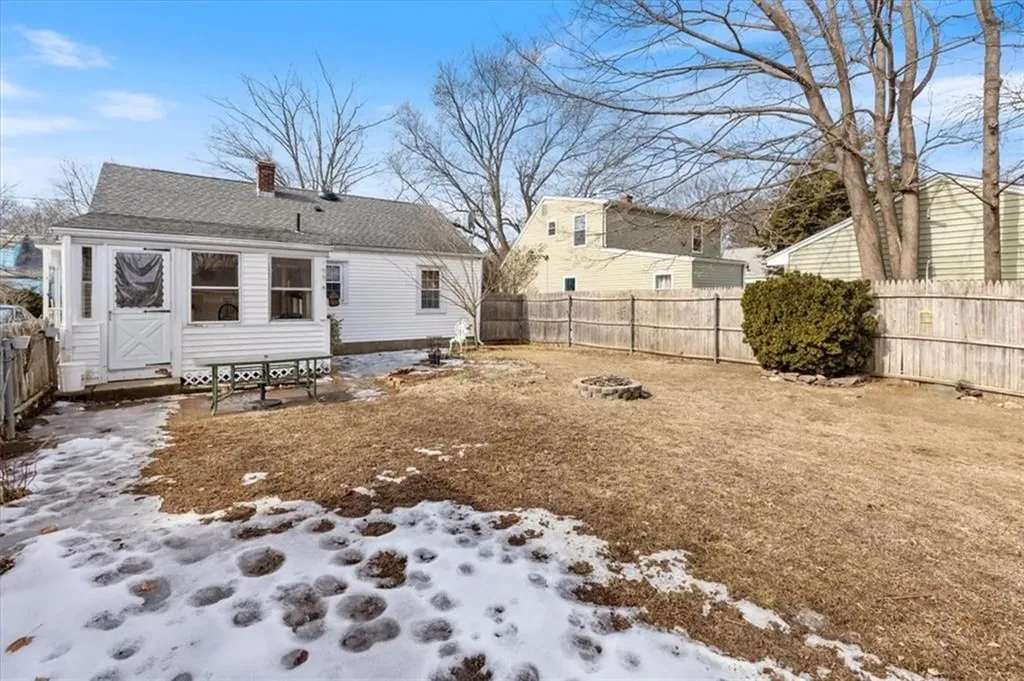 12 Barber Avenue Warwick RI 02886