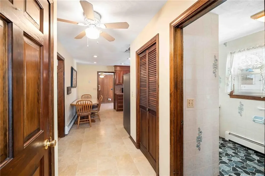 91 Old Spring Road Cranston RI 02920