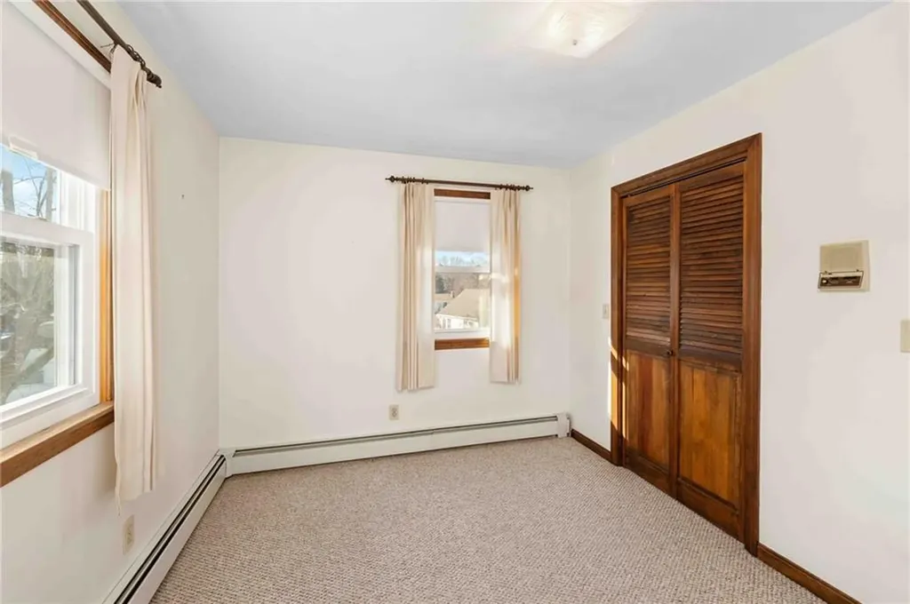 91 Old Spring Road Cranston RI 02920