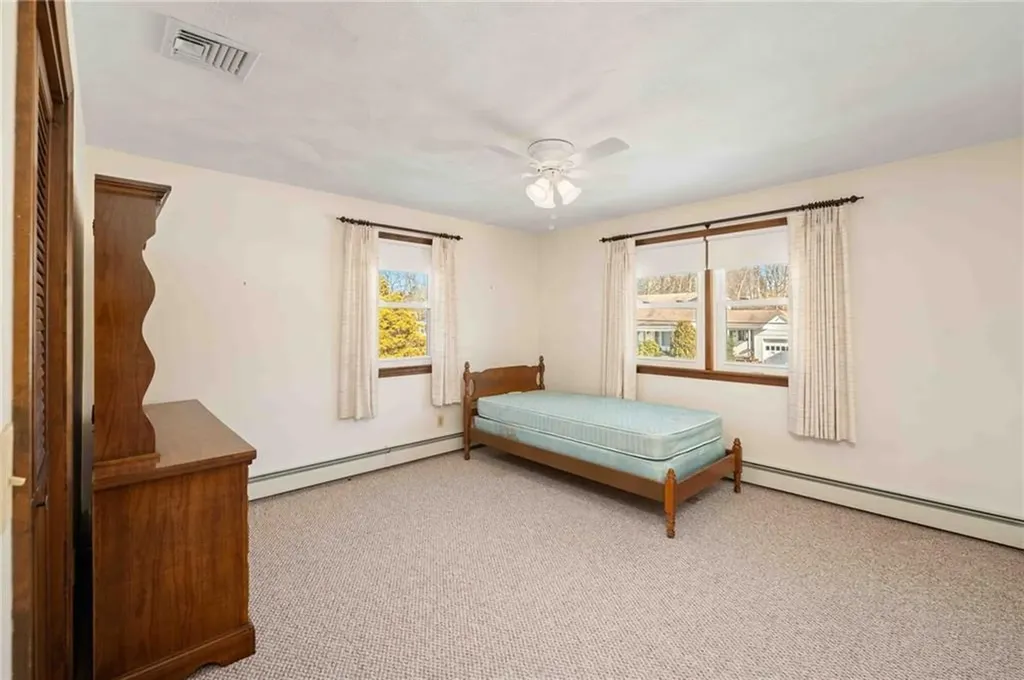 91 Old Spring Road Cranston RI 02920
