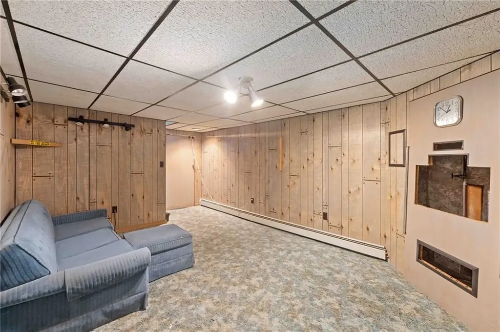 91 Old Spring Road Cranston RI 02920