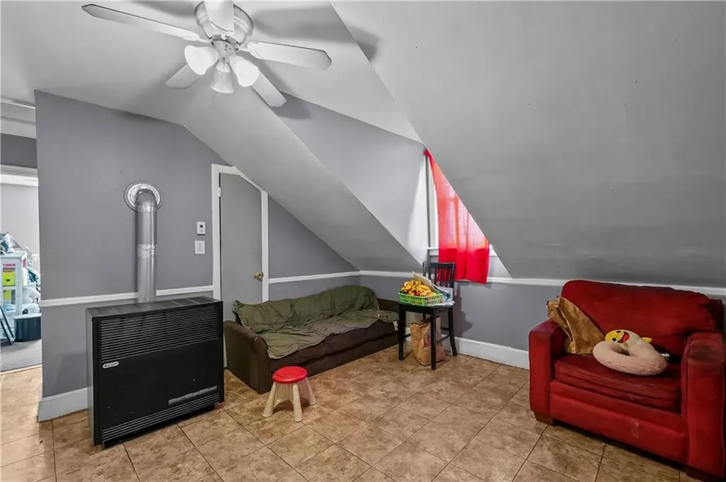 39 Darling Street Central Falls RI 02863