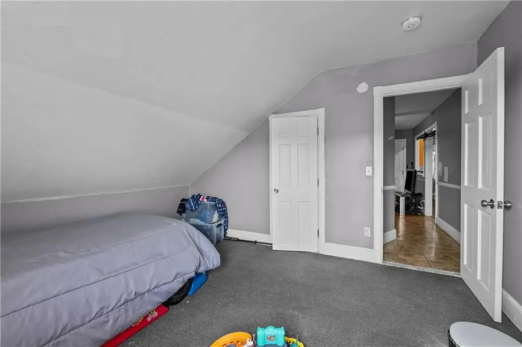 39 Darling Street Central Falls RI 02863