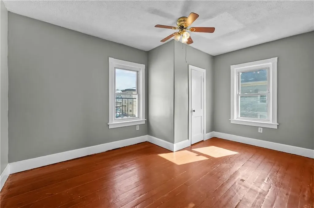 39 Darling Street Central Falls RI 02863