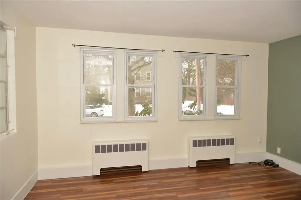 18 South Atlantic Avenue Warwick RI 02888