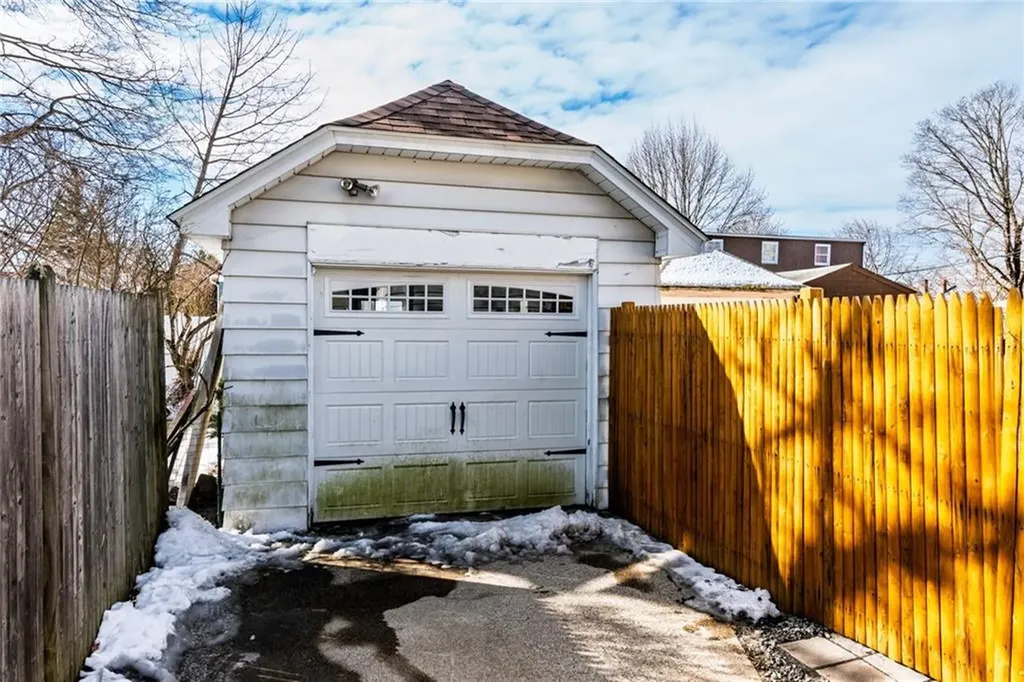 44 Tallman Avenue Cranston RI 02910