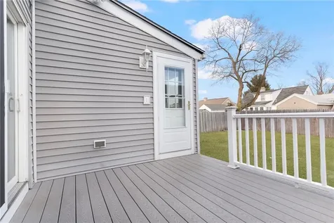 166 2nd Street Pawtucket RI 02861