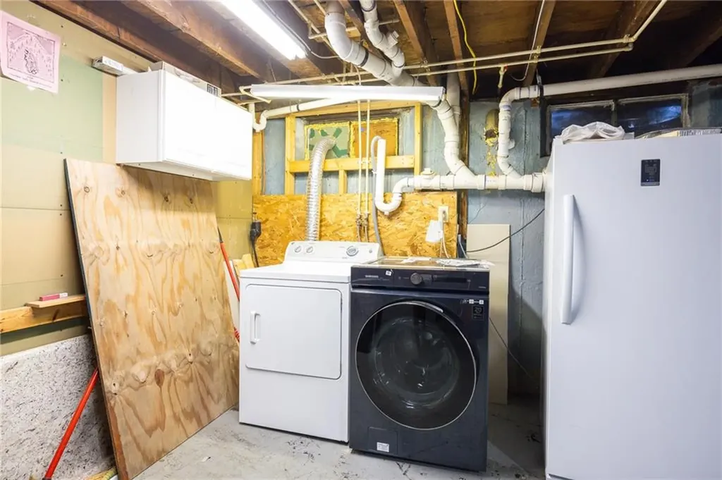 195 Priscilla Road Woonsocket RI 02895