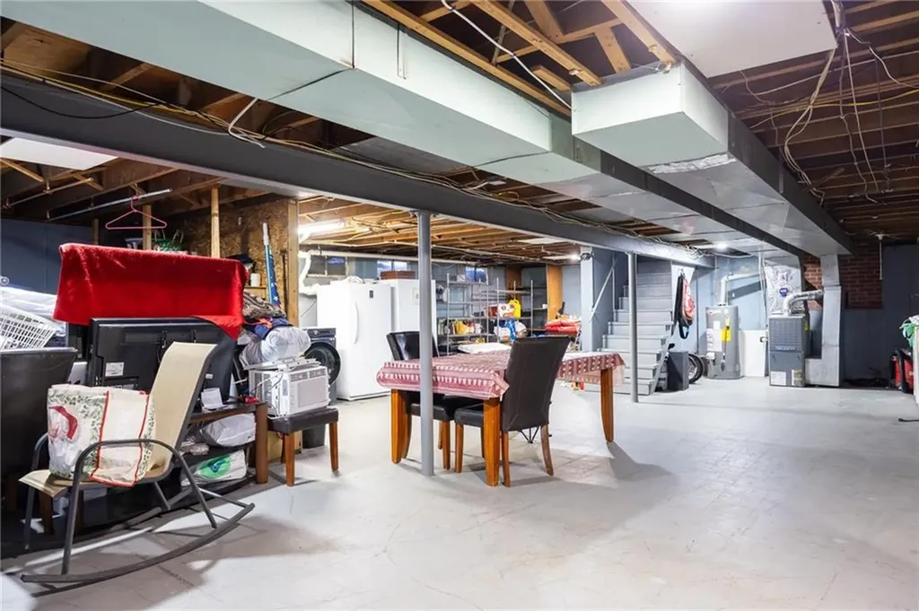 195 Priscilla Road Woonsocket RI 02895